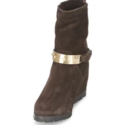 Alberto Gozzi - VELOUR PEPE