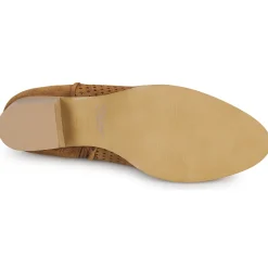 Betty London - ALINE