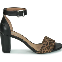 Betty London - CRETOLIA