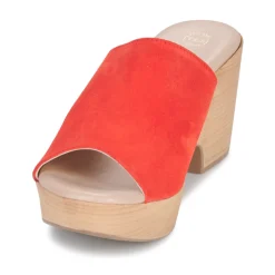 Betty London - ELIETTE