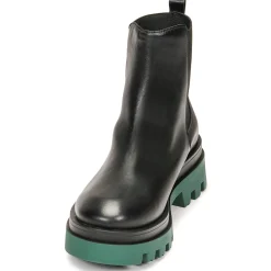 Betty London - GINGER