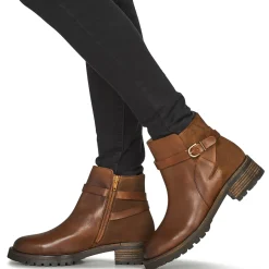 Betty London - HARRISON