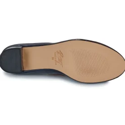 Betty London - Hélène