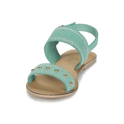 Betty London - IKARI