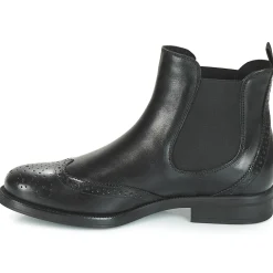 Betty London - JOSTA