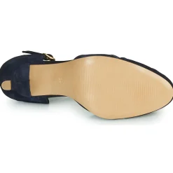 Betty London - MASETTE