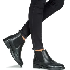 Betty London - NELLA