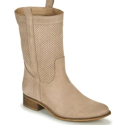 Betty London - ONEVAR