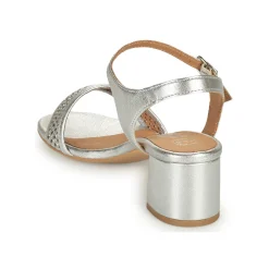 Betty London - OUPETTE