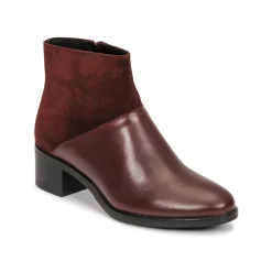 Betty London - PANDINA