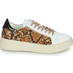 Betty London - PAROLE