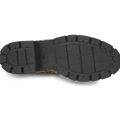 Betty London - PASSILLA