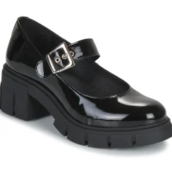 Betty London - PASSILLA