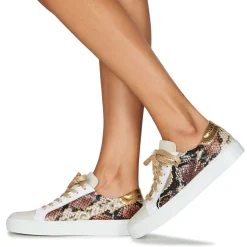 Betty London - PAVLINA