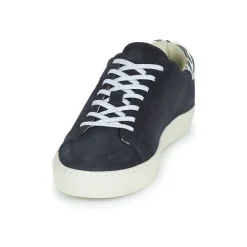 Betty London - PITINETTE