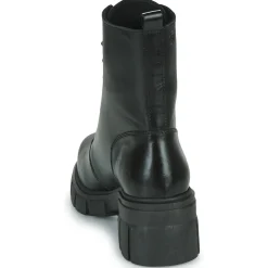 Betty London - POLLINA