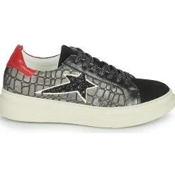 Betty London - PORMINE