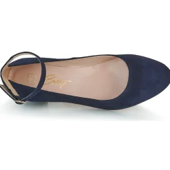 Betty London - PRISCA