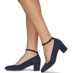 Betty London - PRISCA