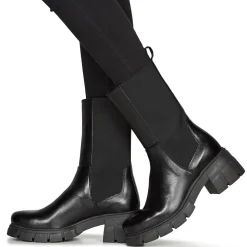 Betty London - SPACY