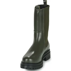 Betty London - VERONIQUE