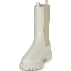 Betty London - VERONIQUE