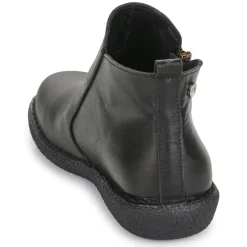 Casual Attitude - ESTIVA