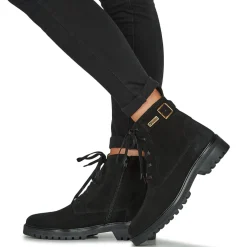 Casual Attitude - GRIMY