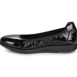 Casual Attitude - HOLMES