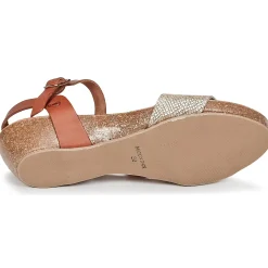 Casual Attitude - IDERER