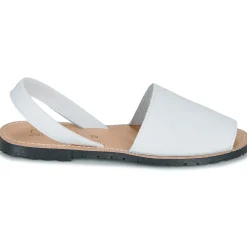 Casual Attitude - NEVADI