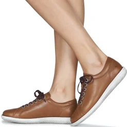 Casual Attitude - OULETTE