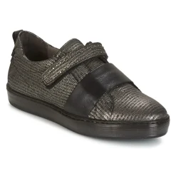 Dream in Green - HOVER