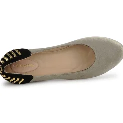 Kat Maconie - CECILIA