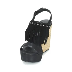 Les Petites Bombes - SABINE