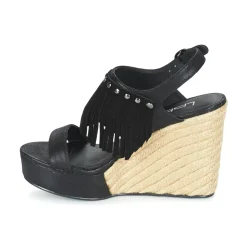 Les Petites Bombes - SABINE