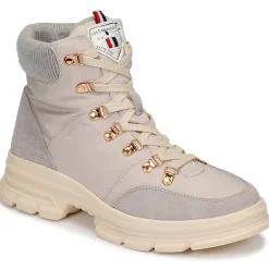 Les Tropéziennes par M Belarbi - CAKE