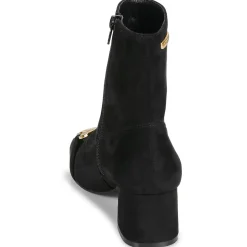 Les Tropéziennes par M Belarbi - DEBORAH