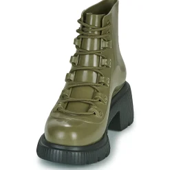 Melissa - MELISSA COSMO BOOT AD