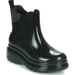 Melissa - MELISSA GRIP BOOT AD