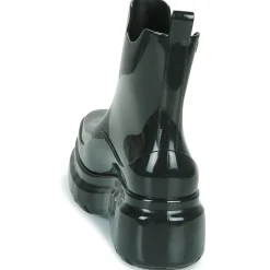 Melissa - MELISSA GRIP BOOT AD