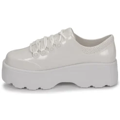 Melissa - MELISSA KICK-OFF AD