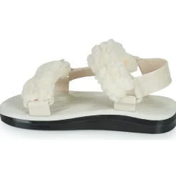 Melissa - MELISSA PAPETTE FLUFFY RIDER AD