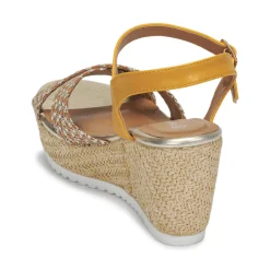 Moony Mood - MELISSA