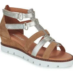 Regard - ROME V2 CROSTA TAN