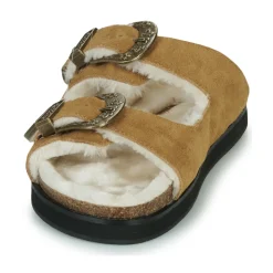 Schmoove - LUCIA BUCKLE