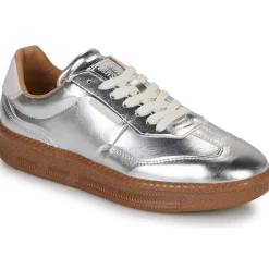 Steve Madden - EUPHORIA