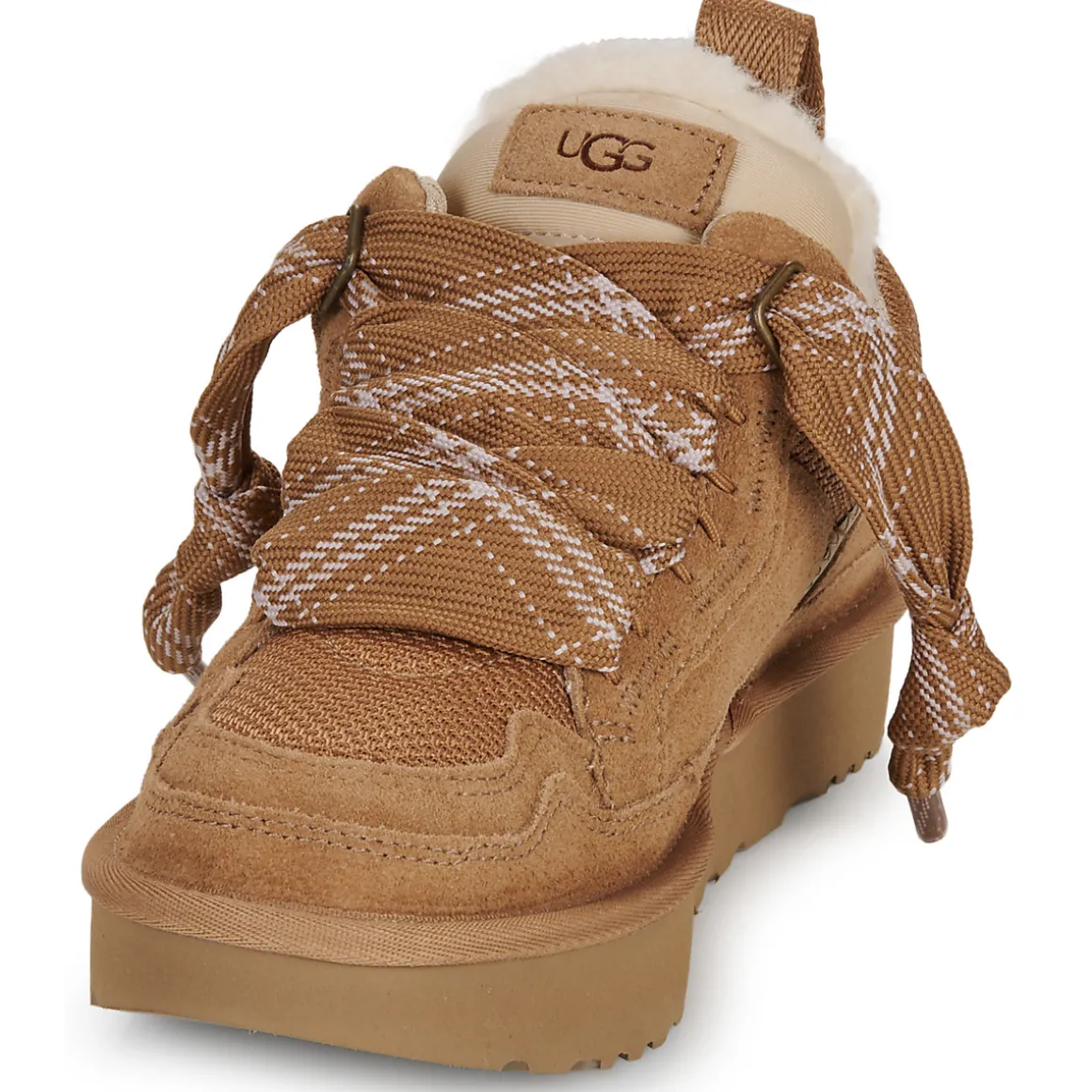UGG - LOWMEL
