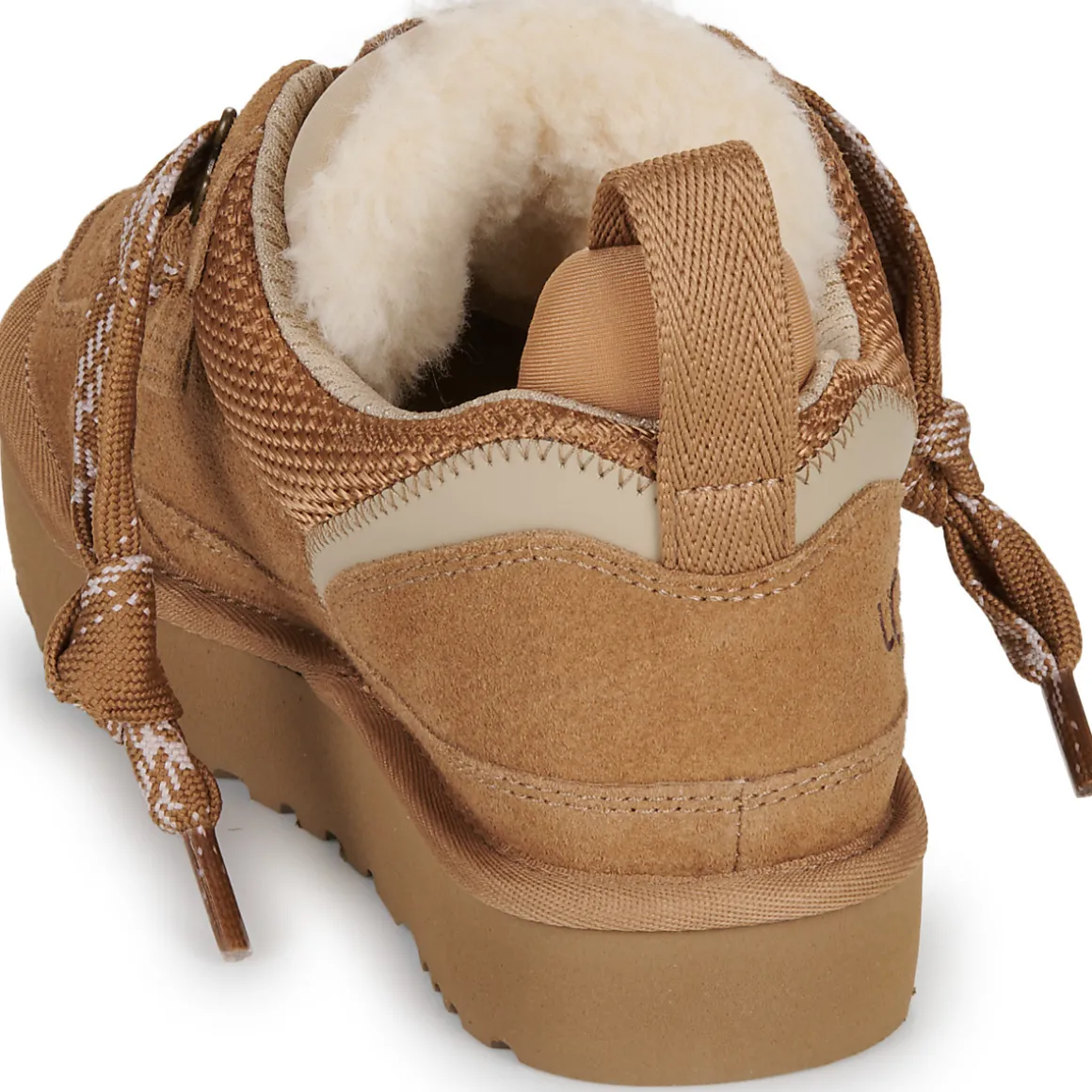 UGG - LOWMEL