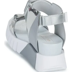 United nude - DELTA RUN